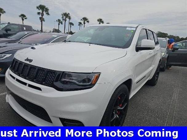 JEEP GRAND CHEROKEE 2018 1C4RJFDJ5JC397246 image